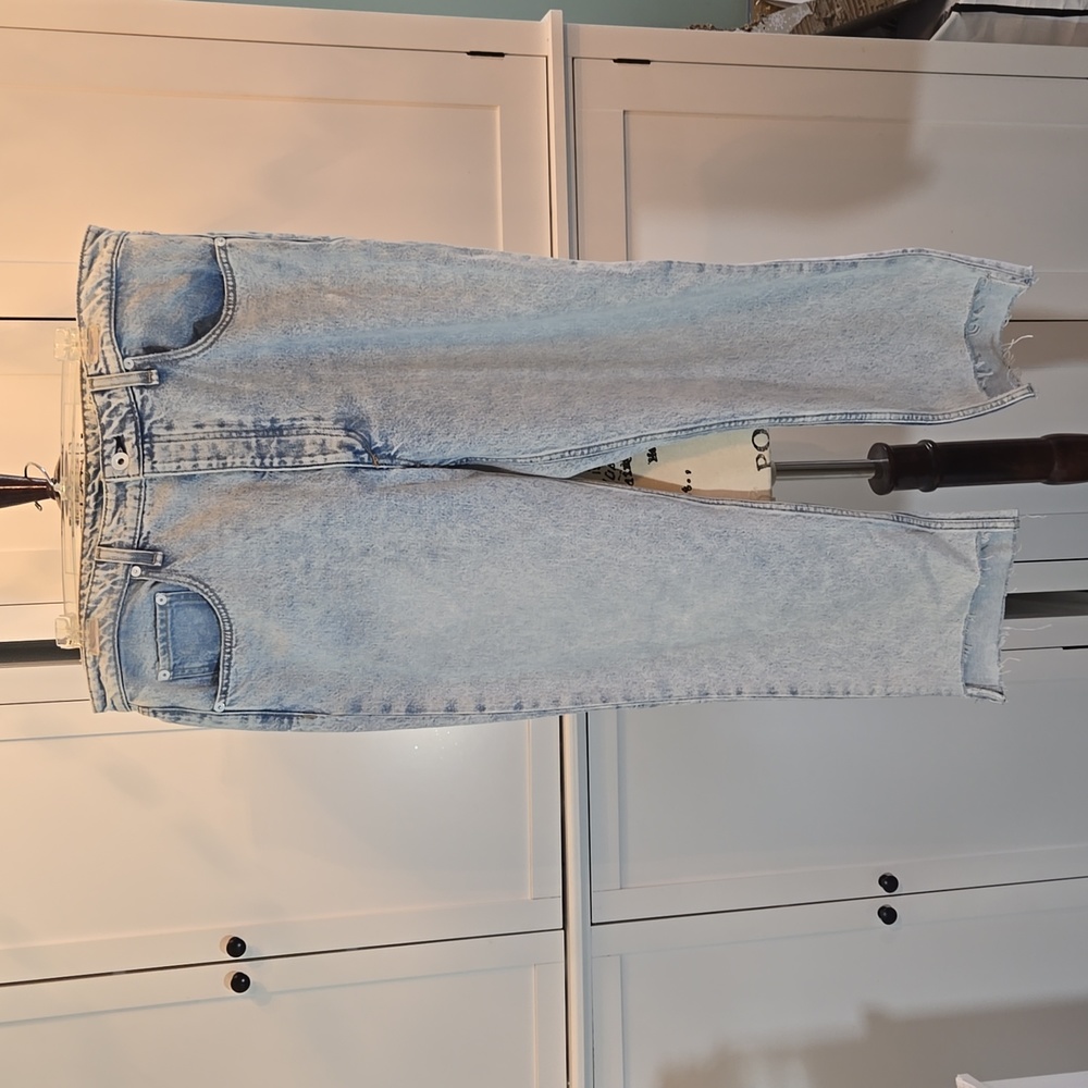 Rag & Bone, high rise shorty cigarette jeans, light wash